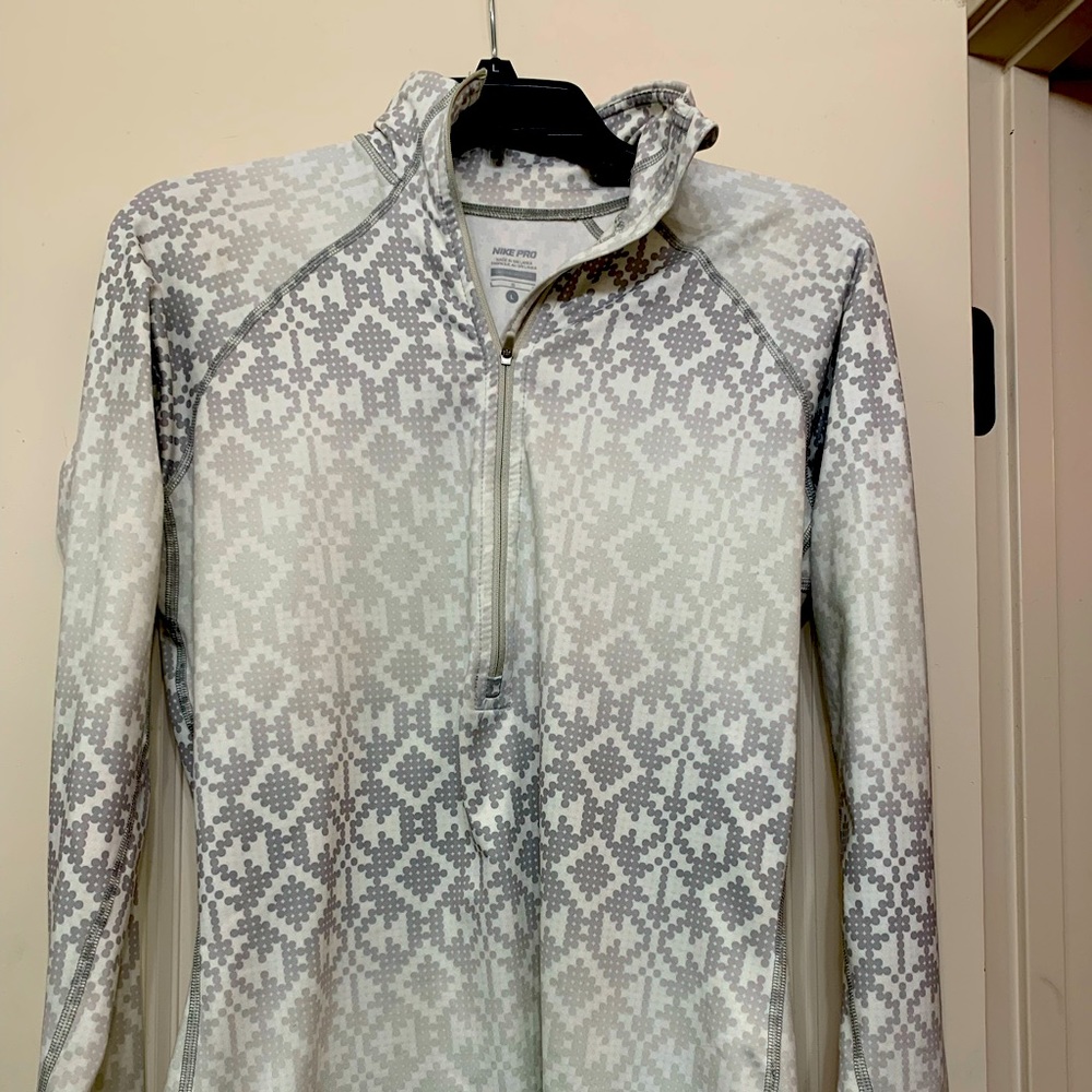 Nike pro 3/4 Zip up Women’s Athletic Top